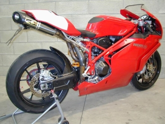Ducati999 - 749